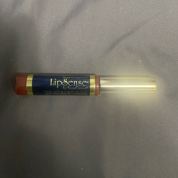 Lipsense - Picture 2 of 2